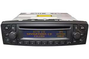 Mercedes CLK W209 - Navi Audio 30 APS Lesefehler/Displayfehler Reparatur