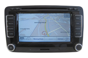 VW Tiguan - Navigationsgerät RNS 510 Reparatur Displayausfall - Pixelfehler / Lesefehler / Laufwerkfehler / GPS-Empfang / Komplettausfall