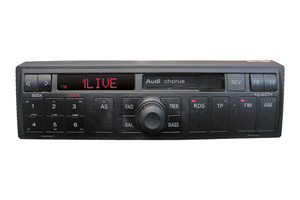 Audi A8 D2 - Chorus Radio Reparatur