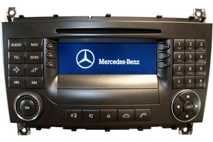 Mercedes Navigation Reparatur, CD/DVD Lesefehler / Laufwerkfehler, Softwarefehler, Navi fährt nicht mehr hoch oder defekt, Navi Komplettausfall. GPS-Empfang gestört, Navi Display / Monitor fehlerhaft oder beschädigt